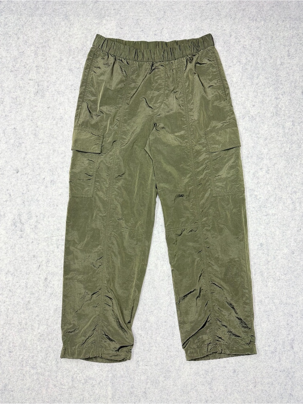 GapFit Nylon Crinkle Parachute Pants Womens Olive Green Cargo Track Jogger Small